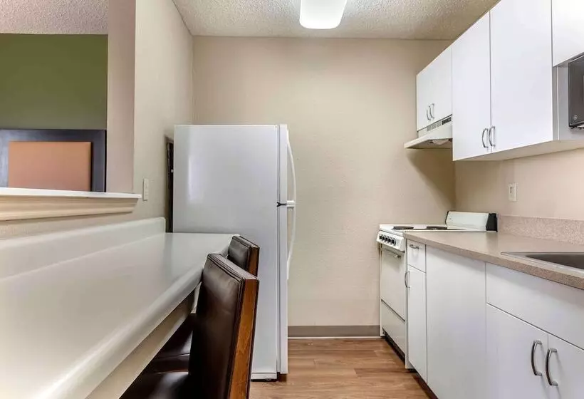 デラックススタジオ, Extended Stay America Suites  Arlington  Six Flags