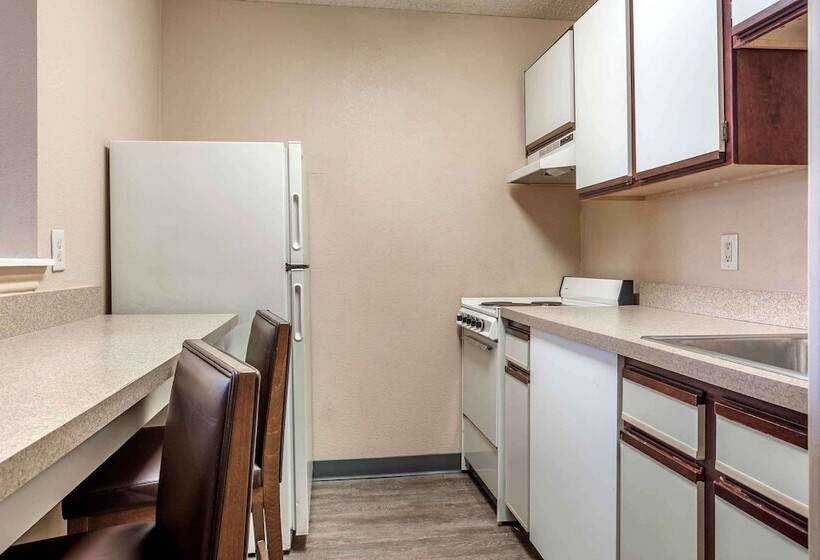 إستوديو ديلوكس, Extended Stay America Suites  Arlington  Six Flags