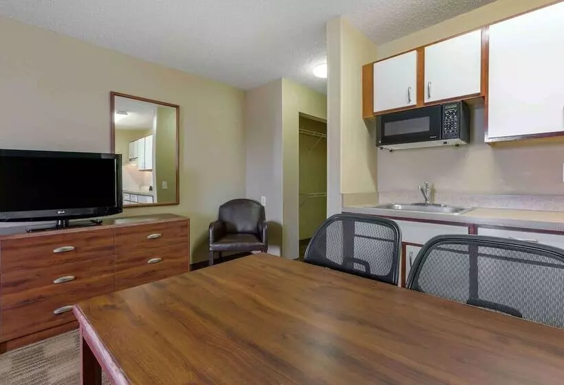 デラックススタジオ, Extended Stay America Suites  El Paso  West