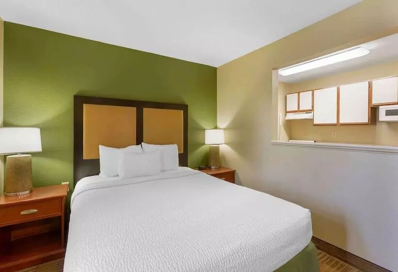 デラックススタジオ, Extended Stay America Suites  Toledo  Maumee