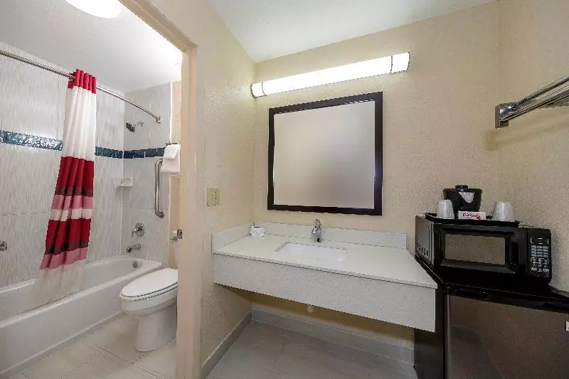 デラックスルーム, Red Roof Inn Ellenton  Bradenton Ne