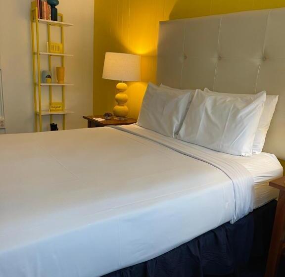 스탠다드 룸, Somerset House Inn