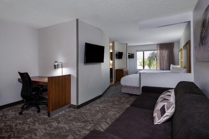 إستوديو قياسى سرير ملكى, Springhill Suites Pasadena Arcadia