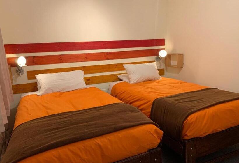 غرفة إقتصادية, Gaia House Hostel