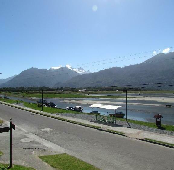 标准间, Hostería Antupirén