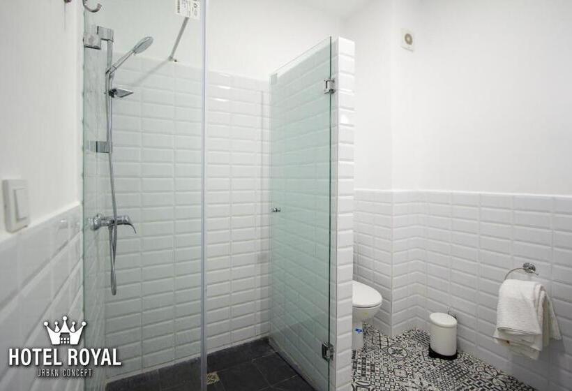 标准三人间, Hôtel Royal Urban Concept