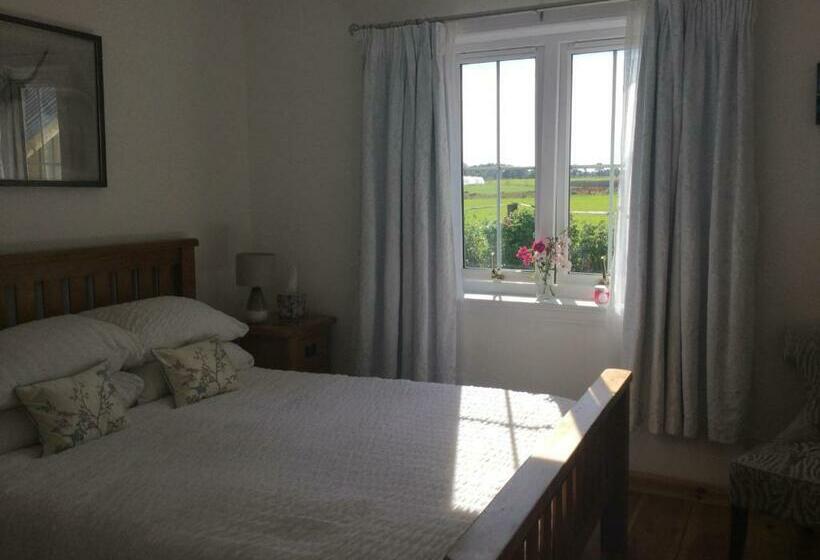 غرفة قياسية سرير كينج, Clashmore Wood