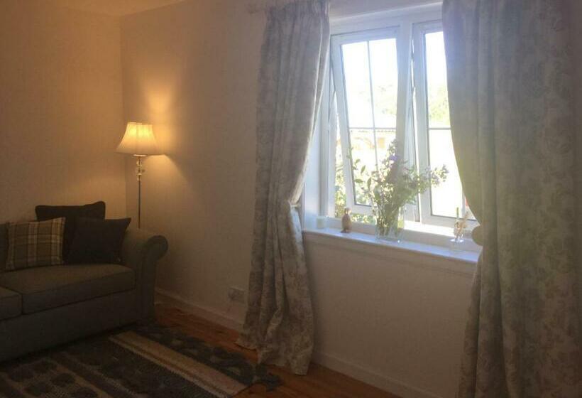 غرفة قياسية سرير كينج, Clashmore Wood