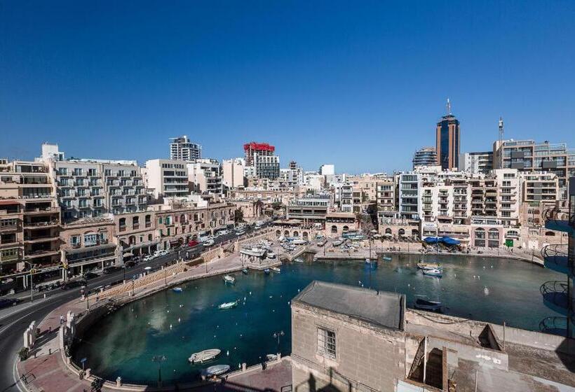 اتاق لوکس با چشم‌انداز دریا, 123 Mainstreet Boutique