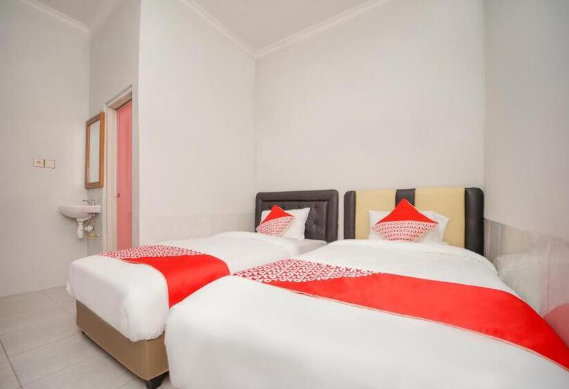 Номер Стандарт, Oyo 2937 Nindy Homestay 2
