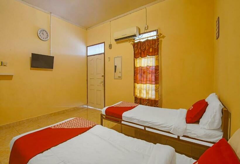 חדר סטנדרט, Handira Homestay Syariah Padang Redpartner