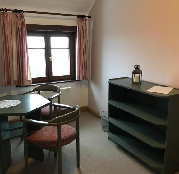 スタンダード４人部屋, Auersberg Haus