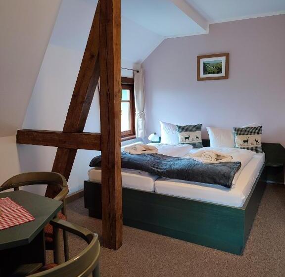 スタンダードトリプルルーム, Auersberg Haus