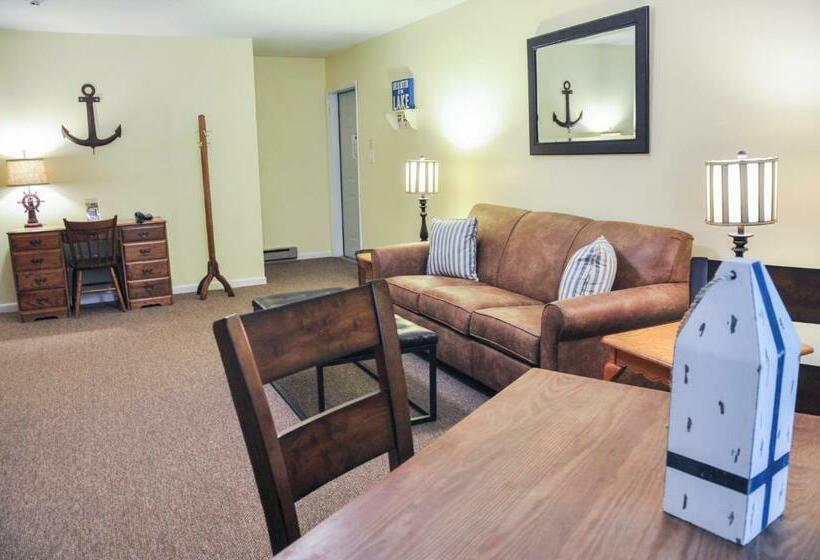 Номер Deluxe Кровать Кинг, East Shore Lodging