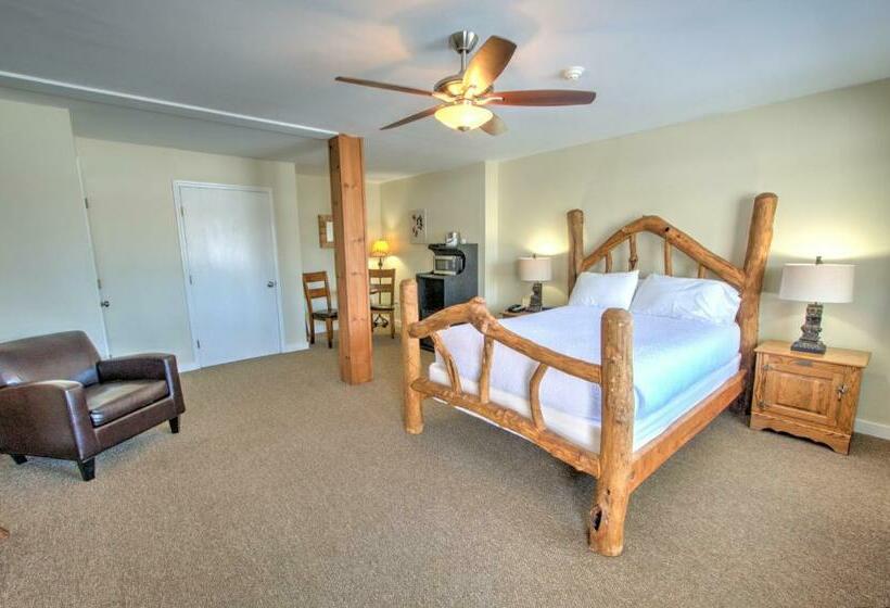 Номер Стандарт, East Shore Lodging