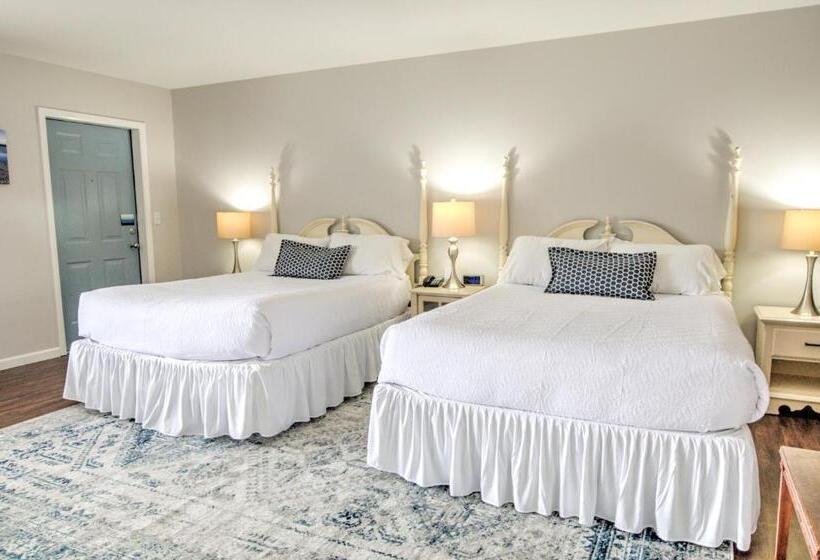 Номер Стандарт, East Shore Lodging