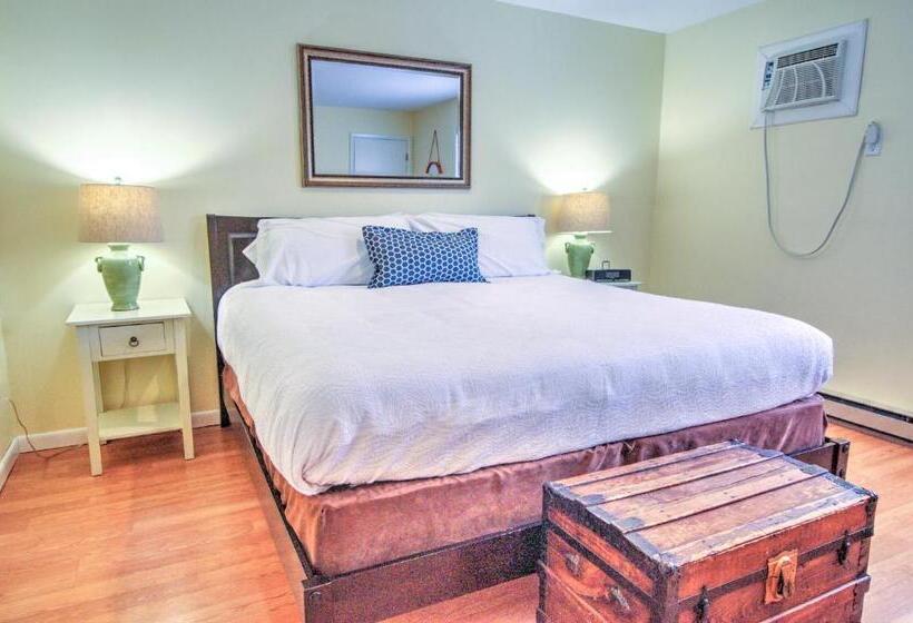 Номер Deluxe Кровать Кинг, East Shore Lodging