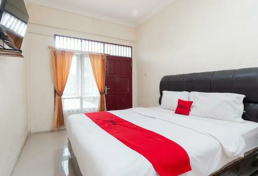 スタンダードルーム, Reddoorz At Samuel Homestay Pematangsiantar