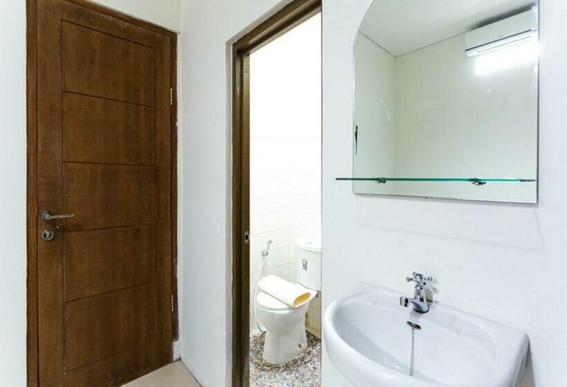 标准间, Reddoorz @ Urip Sumoharjo Solo