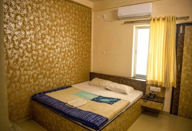 豪华房间, Green Gate Digha