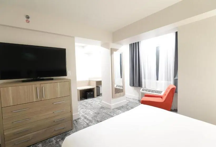 スタンダード４人部屋, Lake Placid Inn Boutique