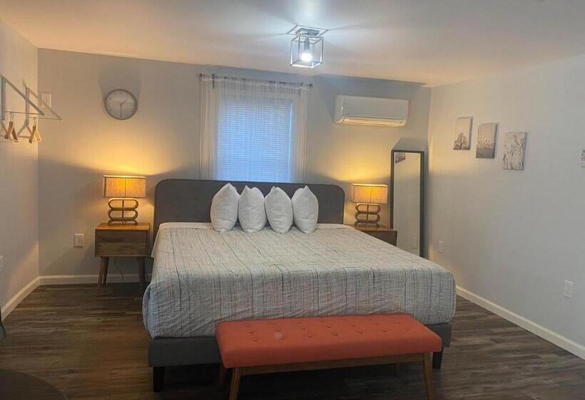 标准工作室, Veda Inn & Cottages