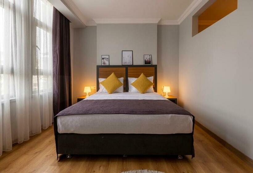 Camera Familiare, Business Hotel Antalya