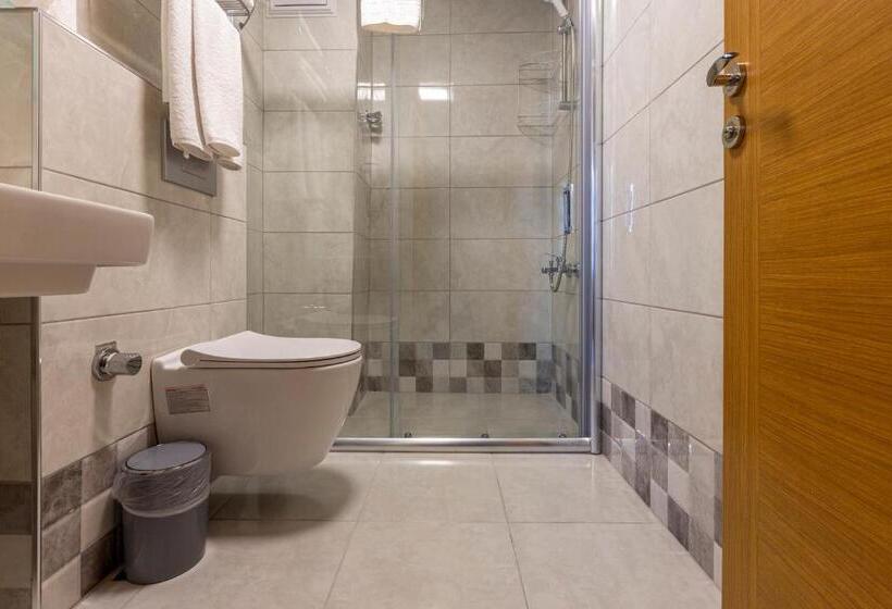 Camera Familiare, Business Hotel Antalya