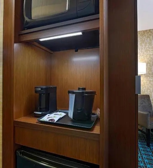 キングサイズベッドのスタンダードルーム, Fairfield Inn & Suites Houston Richmond