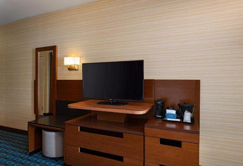 キングサイズベッドのスタンダードルーム, Fairfield Inn & Suites Houston Richmond