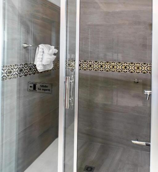 جناح سوبيريور مطل علي البحر, Golden Bay Belize