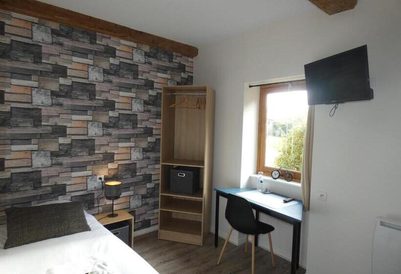 标准单人间, Hôtel Restaurant Le Clos De L 'ancien Pressoir