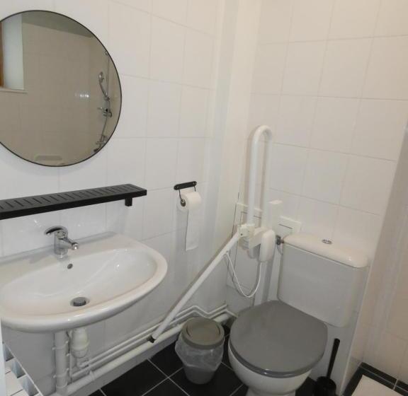 适合残疾人使用的标准间, Hôtel Restaurant Le Clos De L 'ancien Pressoir