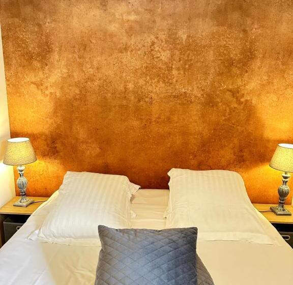 豪华房间, Hôtel Restaurant Le Clos De L 'ancien Pressoir