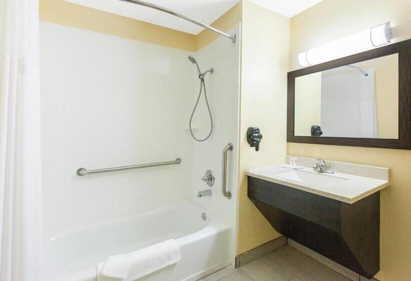Номер Стандарт Кровать Кинг Адаптированный для Инвалидов, Days Inn By Wyndham Miami