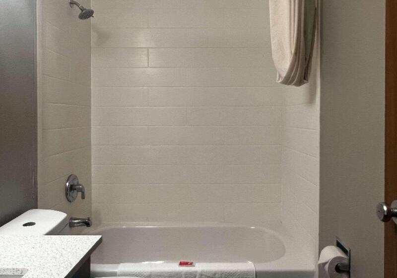 Номер Стандарт, Econo Lodge