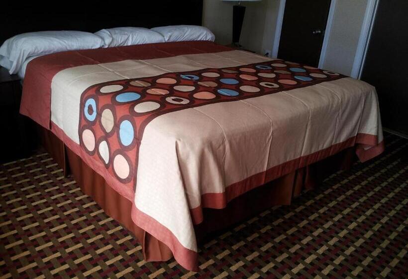 장애인을 위한 킹사이즈 침대 스탠다드 룸, Super 8 By Wyndham Old Saybrook