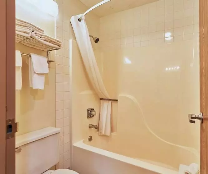 ２ダブルベッドのスタンダードルーム, Econo Lodge