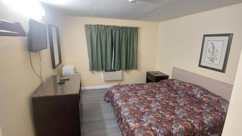 غرفة قياسية, Rosewood Inn