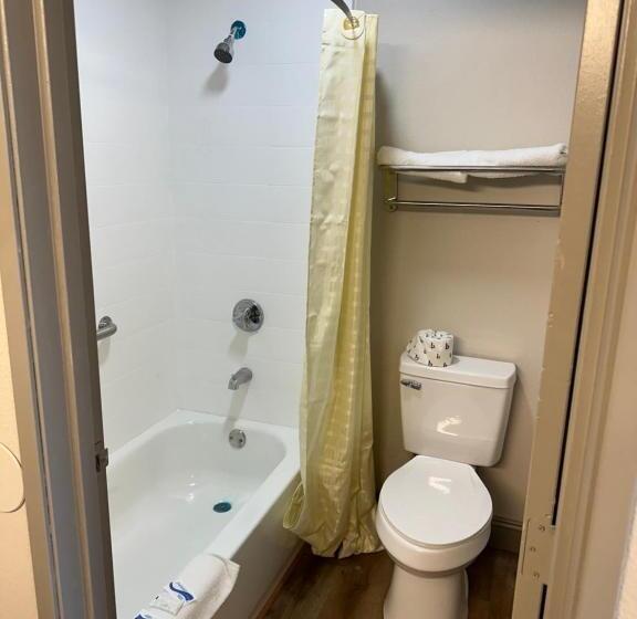 غرفة قياسية, Rosewood Inn