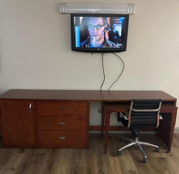 غرفة قياسية, Rosewood Inn