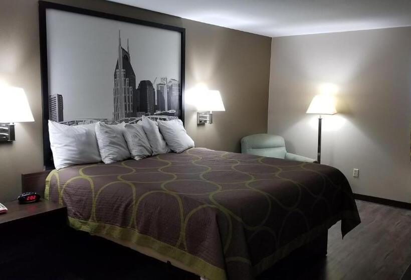 Standard Szoba King Size Bed, Super 8 By Wyndham Dickson