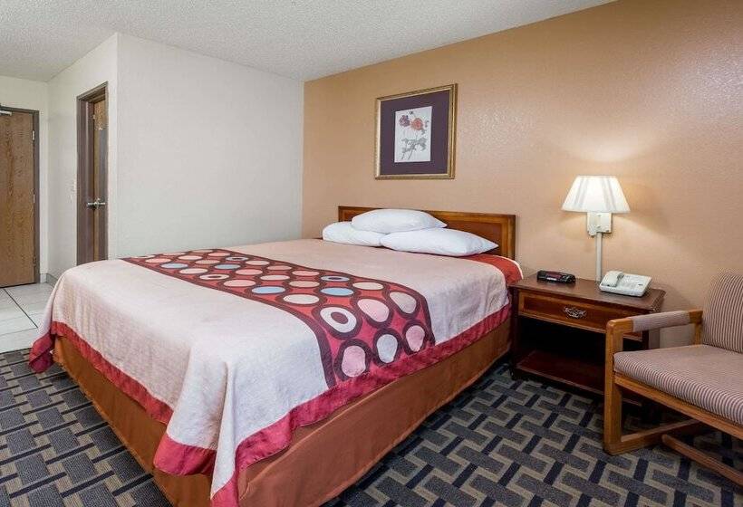 Люкс, Super 8 By Wyndham Lebanon