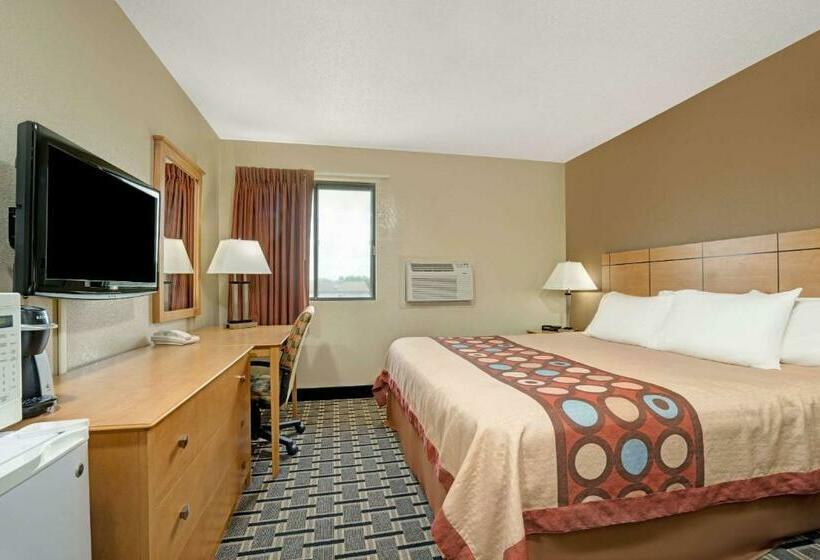 Стандартный Номер Кровать Кинг, Super 8 By Wyndham Melrose