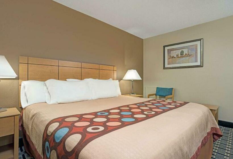 Стандартный Номер Кровать Кинг, Super 8 By Wyndham Melrose