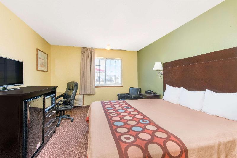 스탠다드 룸 킹사이즈 침대, Super 8 By Wyndham Moriarty