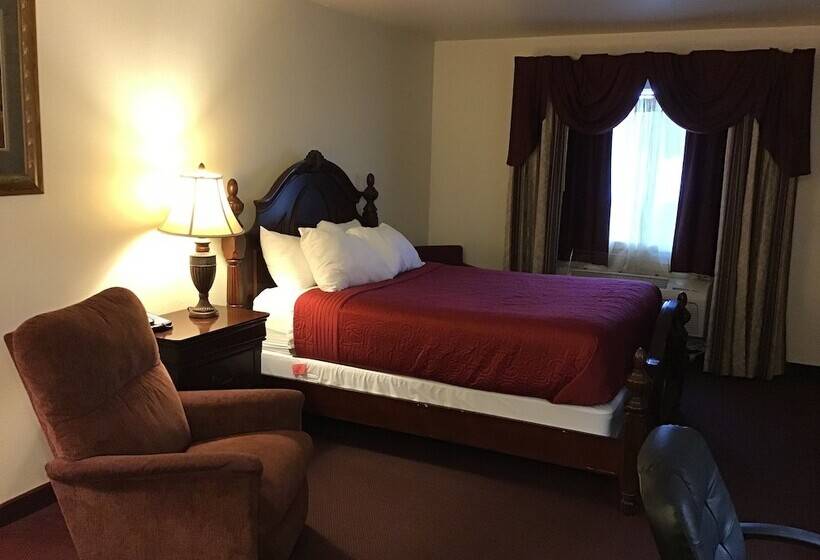 Студия Deluxe, Super 8 By Wyndham Rexburg