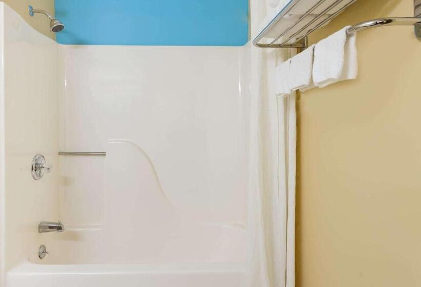 스탠다드 룸 더블 침대 2개, Super 8 By Wyndham Staunton