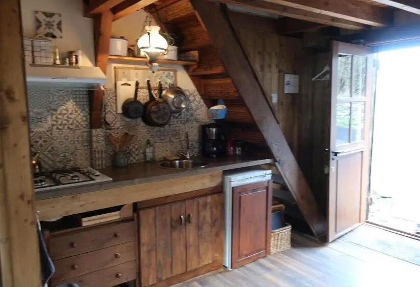 ガーデンビュースタンダード４ベッドルーム, Chambres D Hôtes Le Chêne