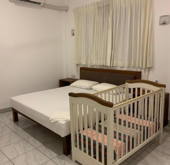 Апартаменты 2 Спальни, Anveela